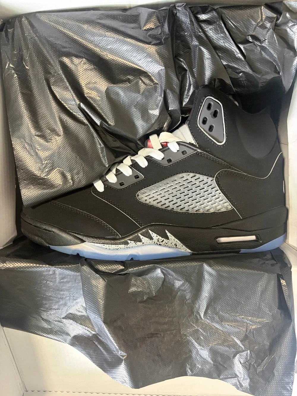 Jordan 5 black metallic